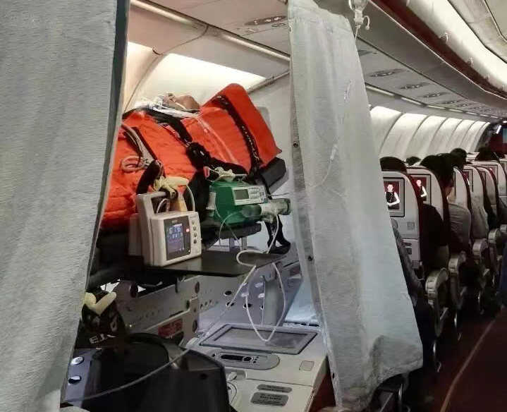 弥勒市跨国医疗包机、航空担架
